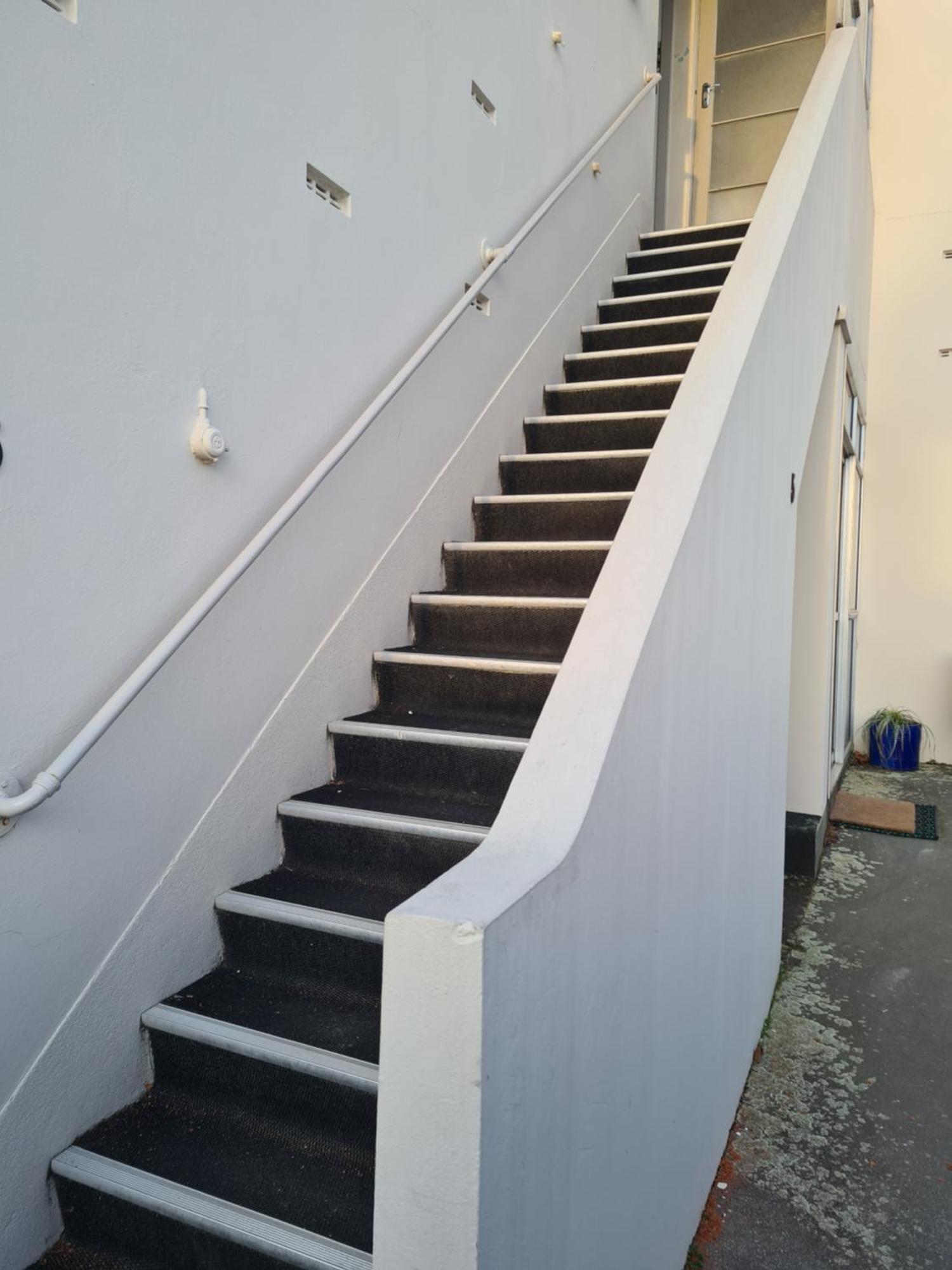 Art Deco Beauty On The Bay Hill Apartment Timaru Bagian luar foto